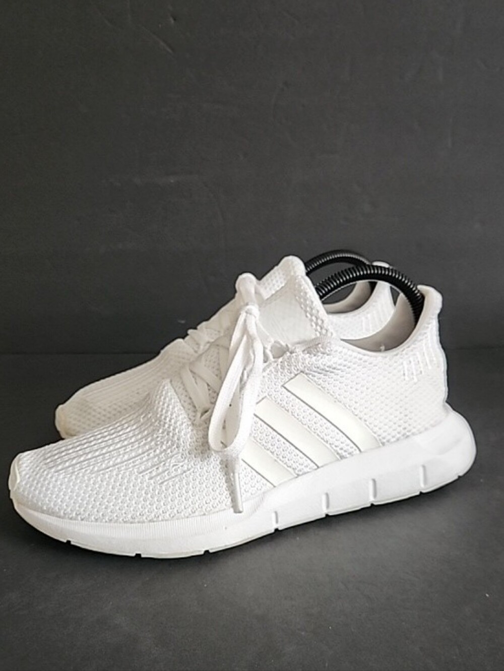 Adidas White Mesh Lace-Up Low Top Breathable Men's Athletic Sneaker Size 6.5